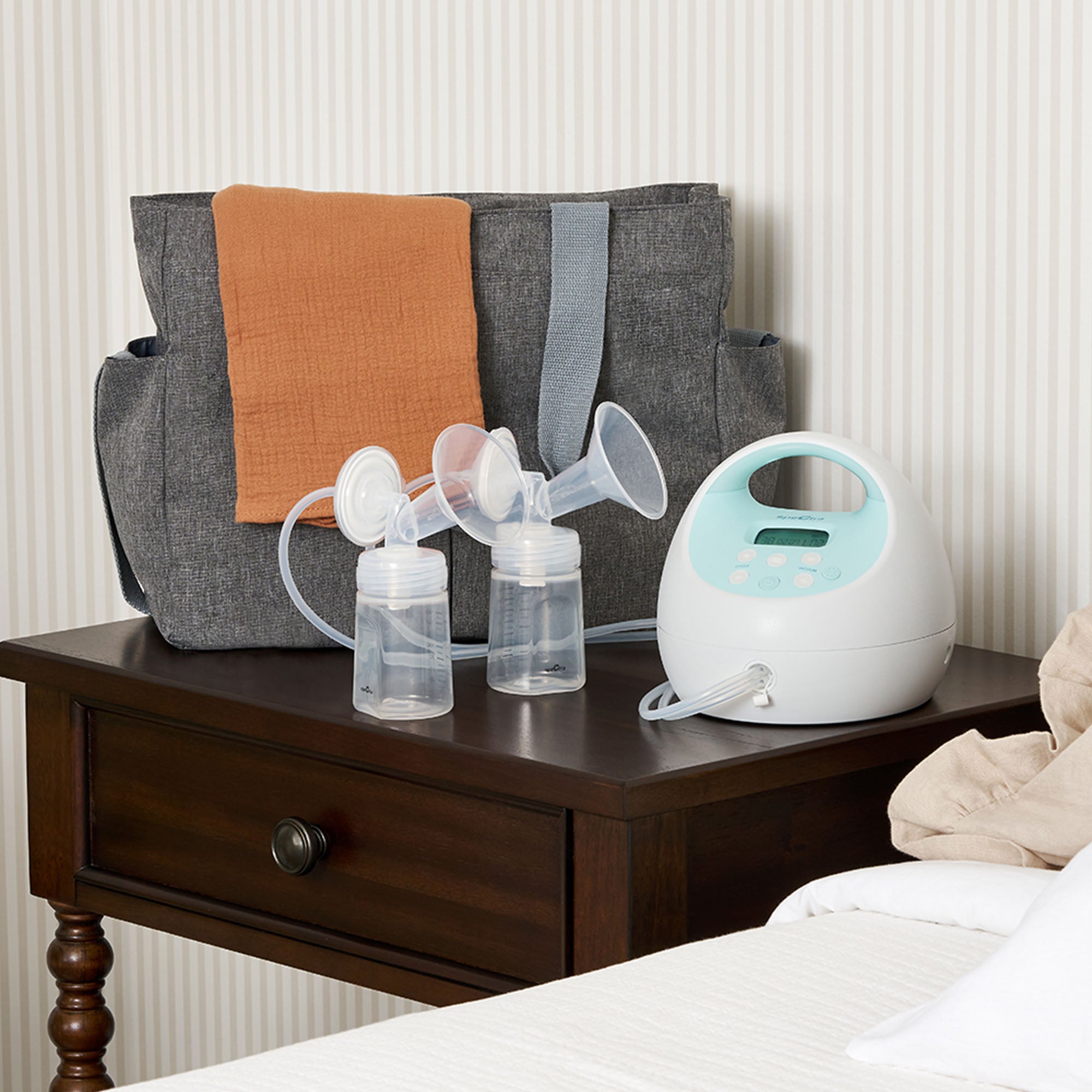 S1 Plus Rechargeable Pump Bundle - Tote & Pink Cooler - Image 3